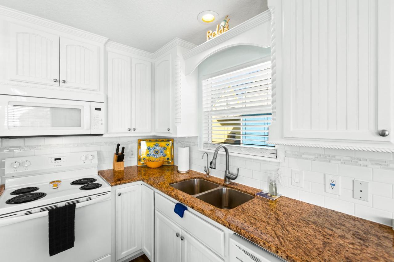 Walk To Beach, Sunset Bay Views, Pet Friendly - Sea Me Relaxin Surfside Beach Exteriör bild